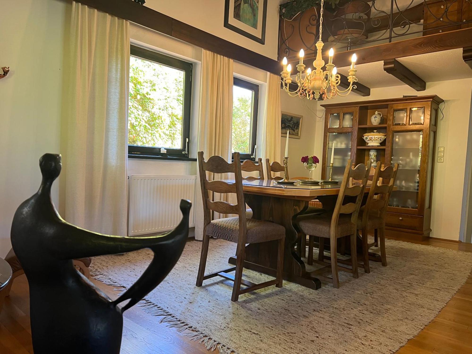 Villa Landhausvilla In Unterach am Attersee