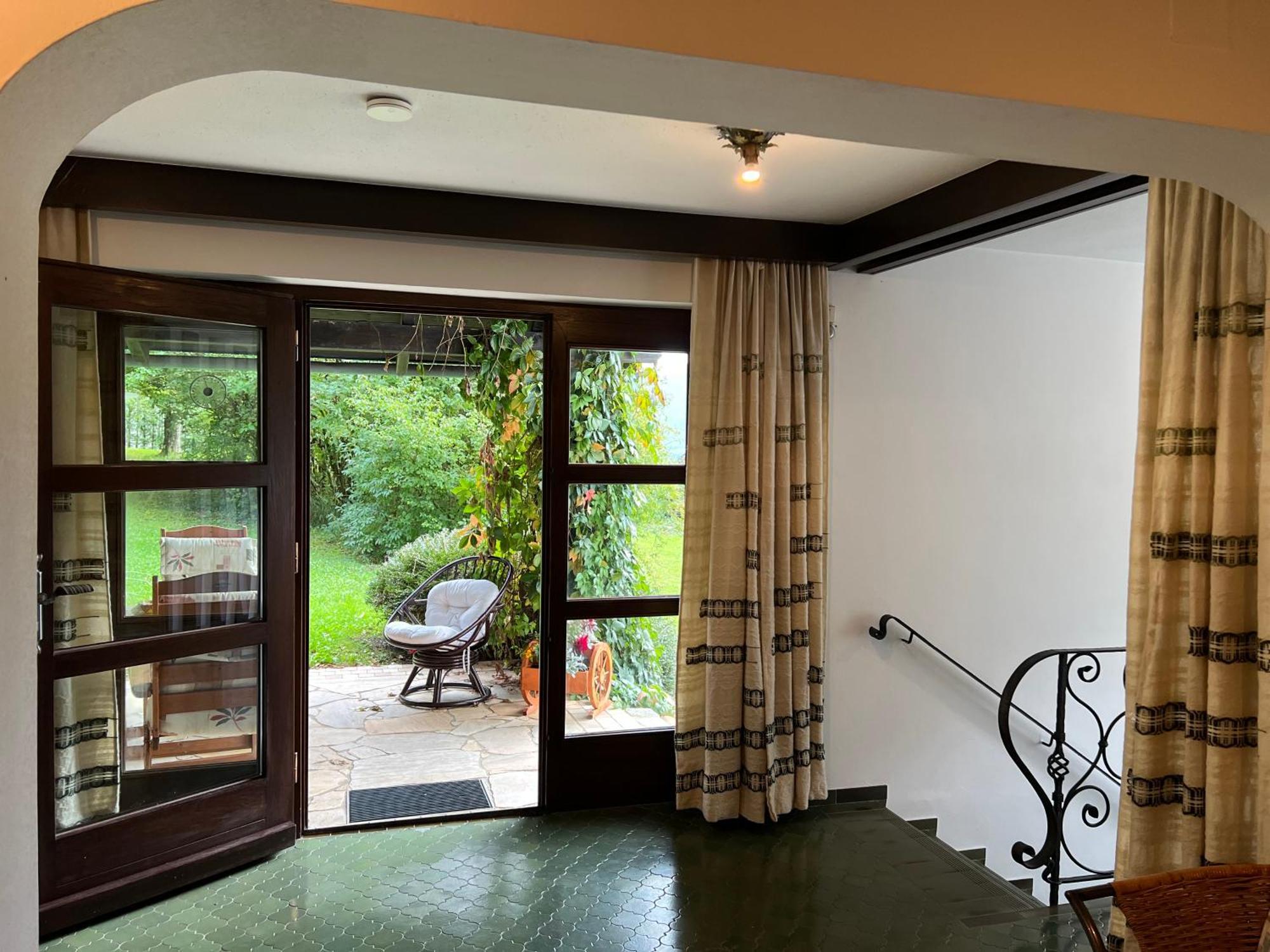 Landhausvilla In Villa Unterach am Attersee