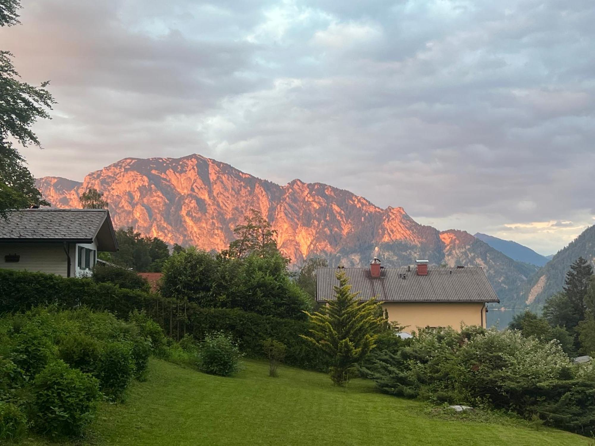 Villa Gemütliche Landhausvilla Mit Kamin Und Kachelofen