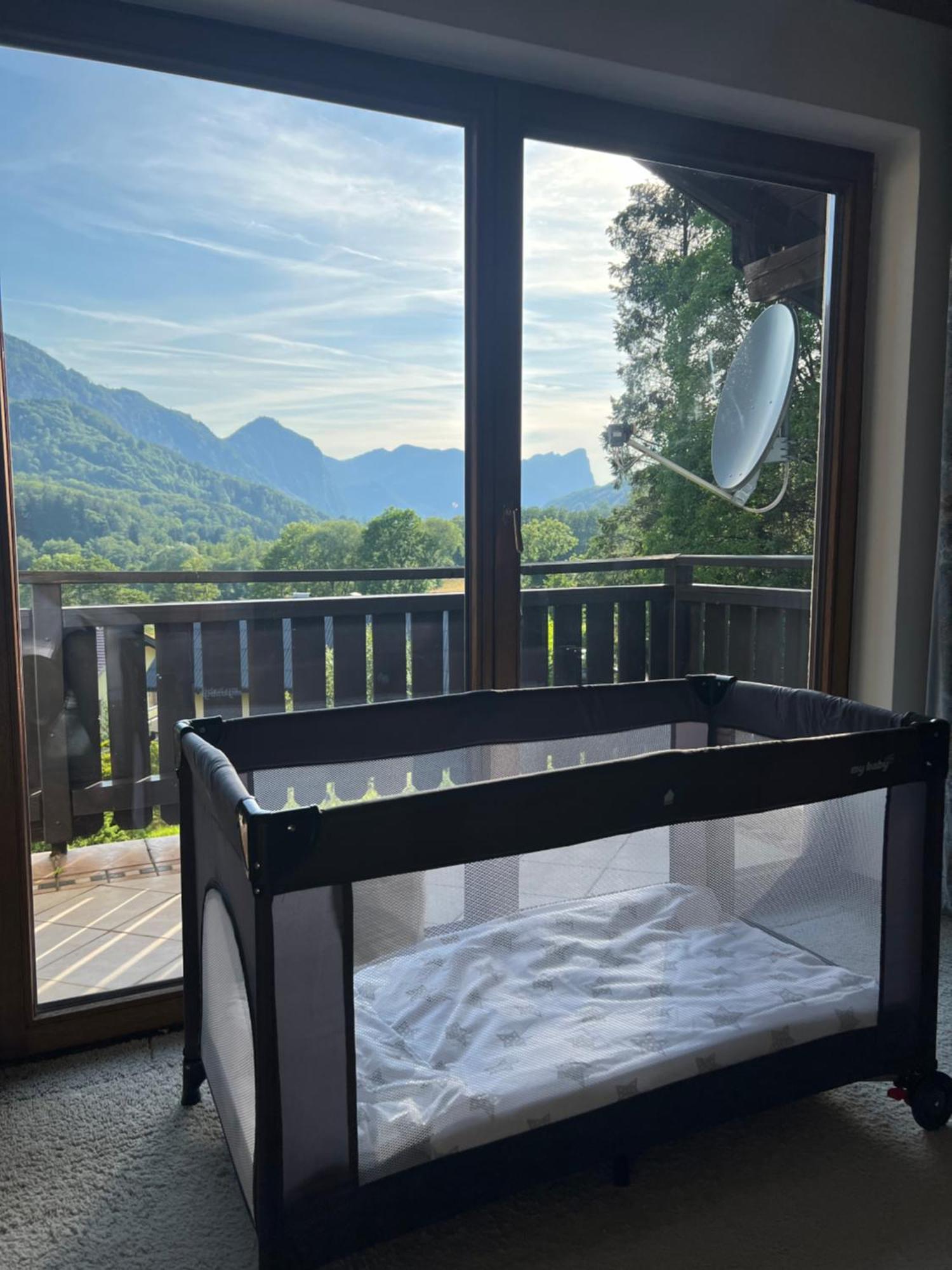 Gemütliche Landhausvilla Mit Kamin Und Kachelofen Unterach am Attersee